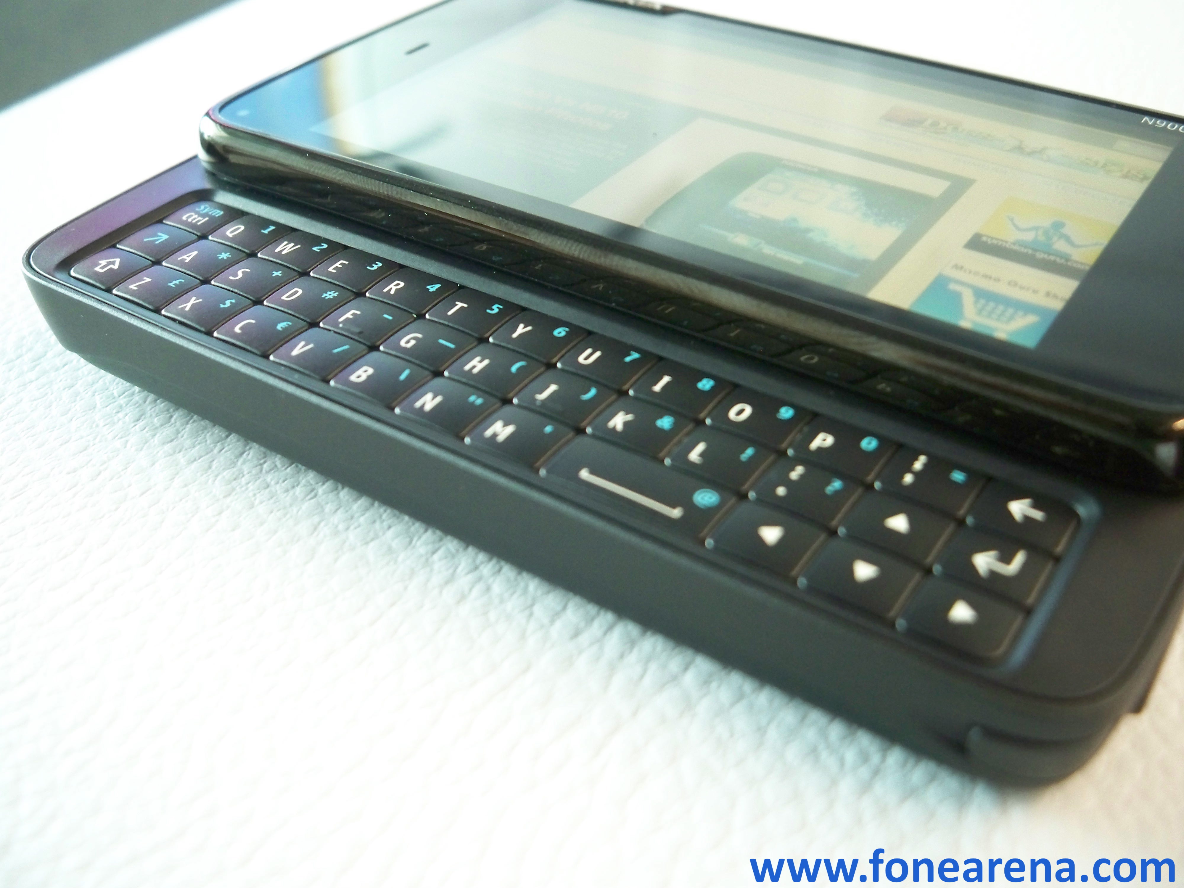 Nokia N900 Photo Gallery And N810 Comparison